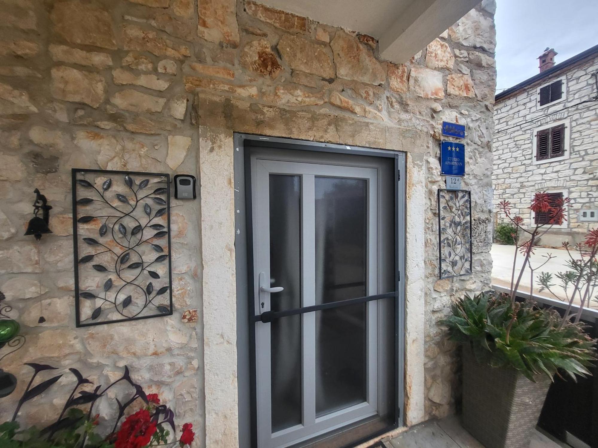 Appartement Radini Istrian Antique With Private Parking And Terrace *